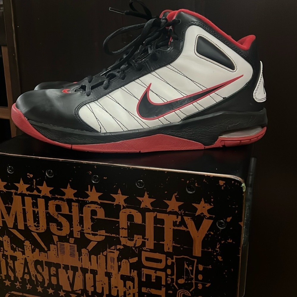 Nike Basketball Shoes
